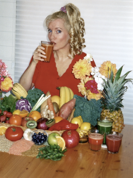 SSJ dining table ponytail